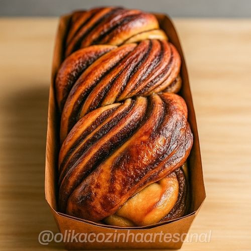 Babka de cacau com chocolate meio amargo